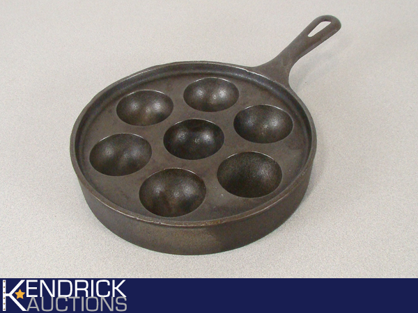 lot 5 image: Vintage Cast Iron Griswold Ebelskiver Danish Cake PanEgg Poacher No 32