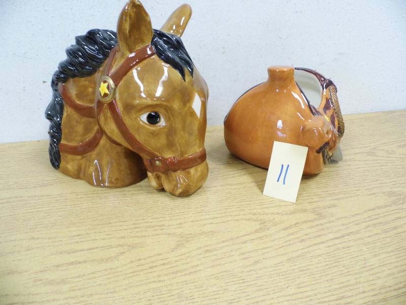 Horse Head and Saddle Planters