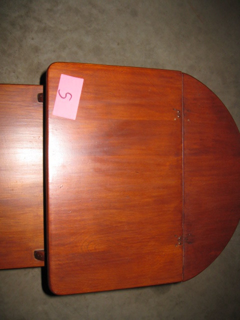 lot 5 image: Smoking End Table 16 wide