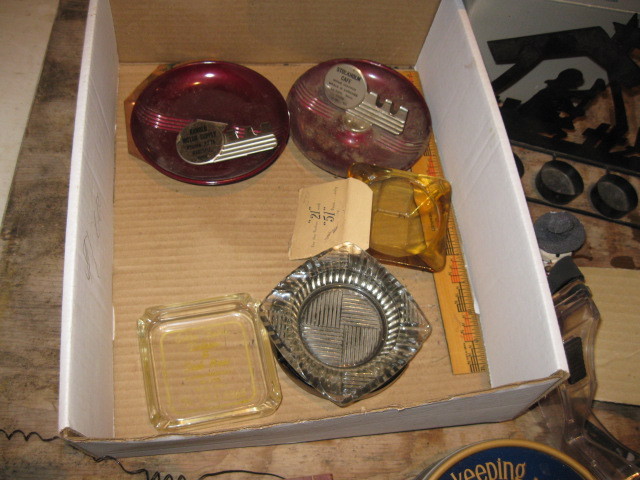 lot 17 image: All items shown table