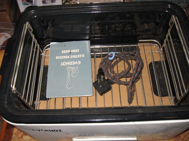 lot 113 image: Never Used Everhot Roaster