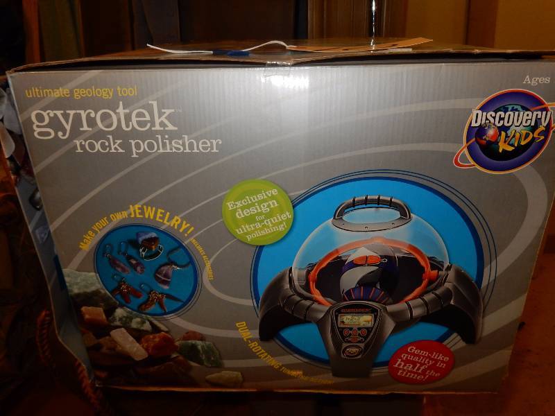 lot 10 image: Gyrotek, Rock Polisher.. New