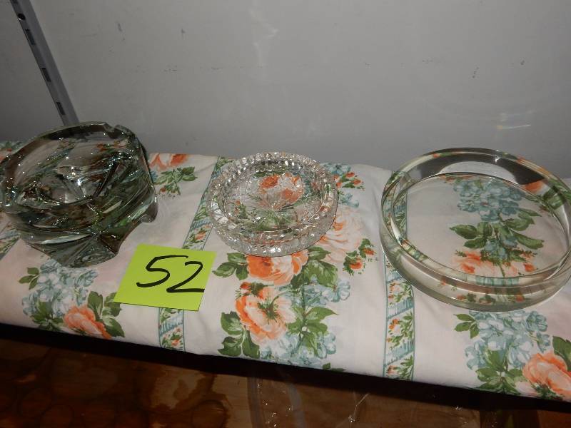 lot 52 image: 3 beautiful glass dishes.. Heavy Glass.. Not sure of type.
