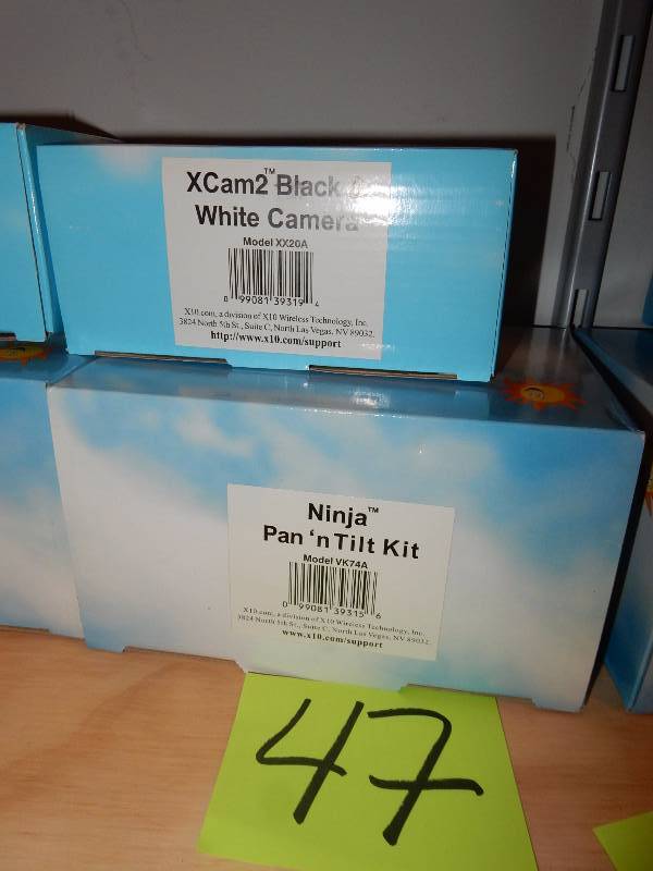 lot 47 image: XCam2 Black and White Camera and Ninja Pan n Tilt kit