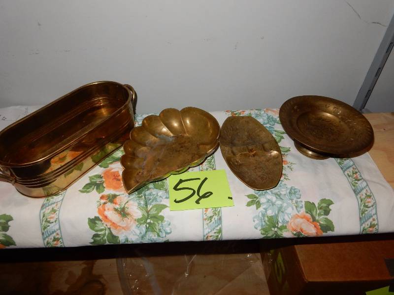 lot 56 image: 4 Brass pieces