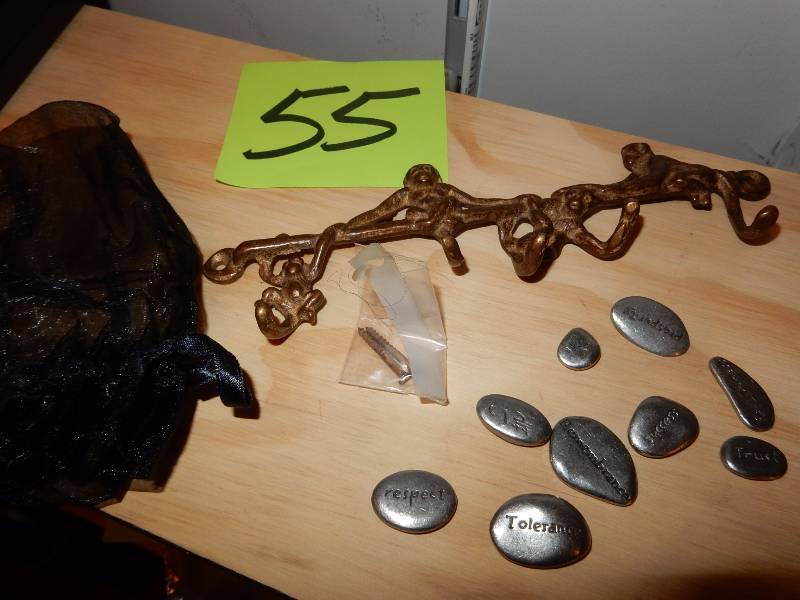 lot 55 image: Not sure what this is.. Must be some type of motivational piece.. See the close up pictures