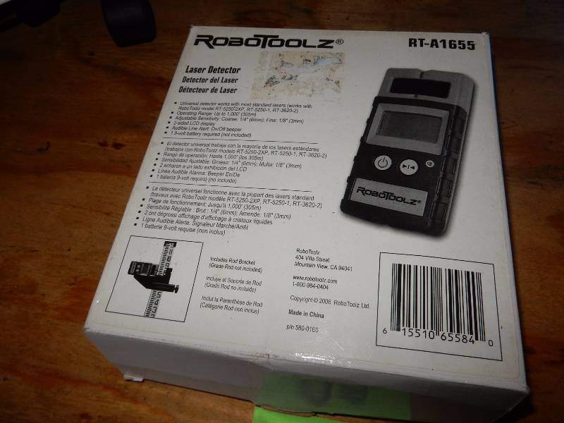lot 89 image: Tobo Toolz, Lazer Detector.. New in box