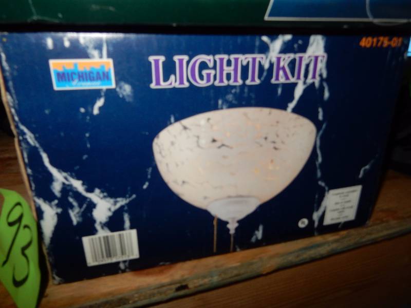 lot 93 image: 3, Retractable pendant lights.. 1, light kit.