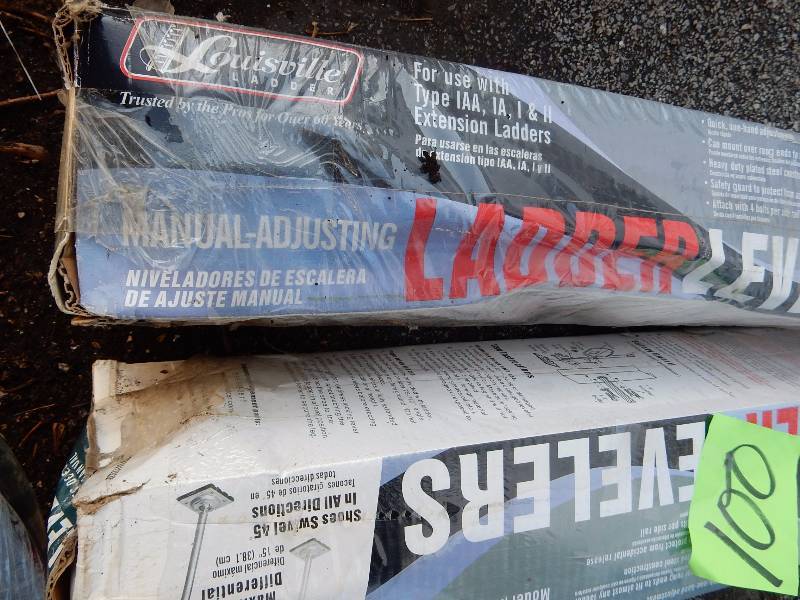 lot 100 image: 2, Louisville Ladder levelers.. New in boxes