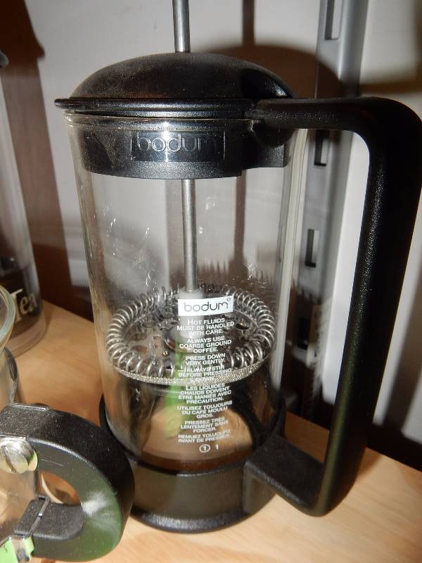 lot 117 image: Bodum, Glass French Press.. 2 Bodum, cupsbowls  Peets Coffee press.