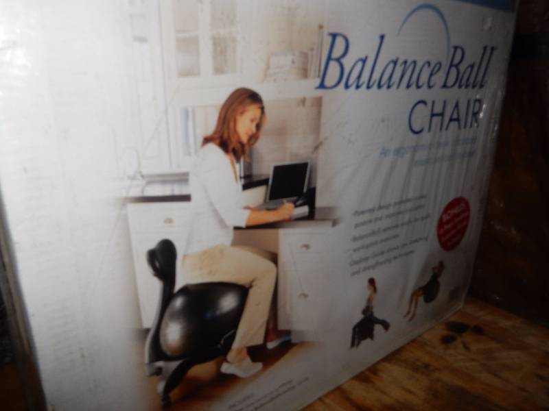 lot 122 image: Balance Ball Chair.. New in box