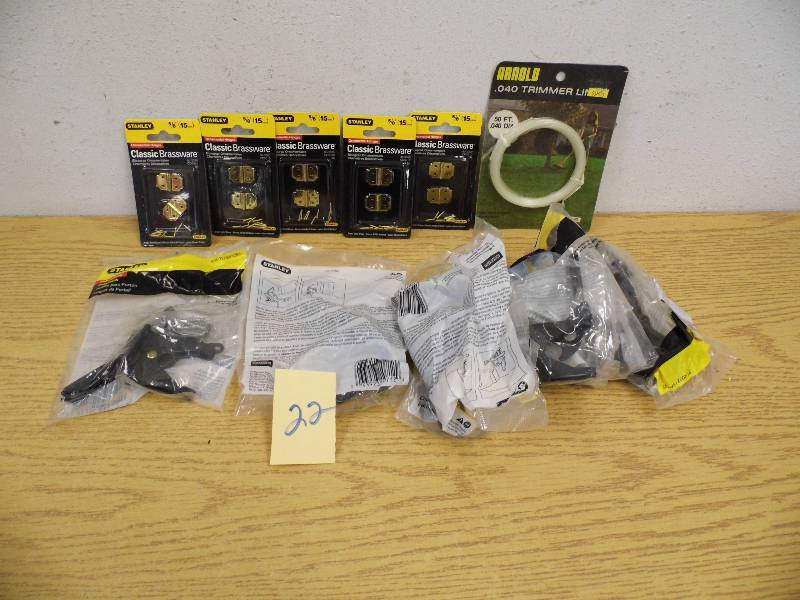7 Stanley Gate Latches - Brass Hinges