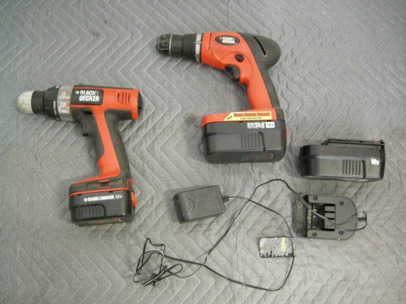 18v & 12v Black & Decker drills