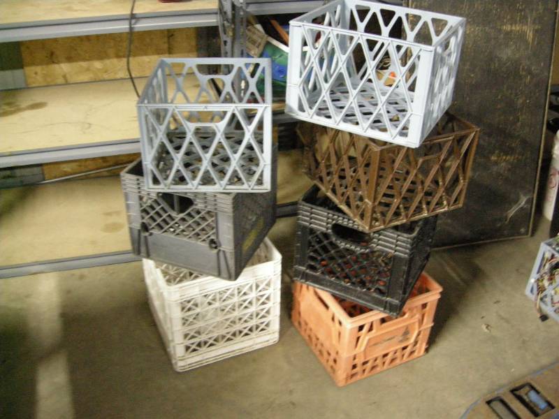 7 Plastic Crates
