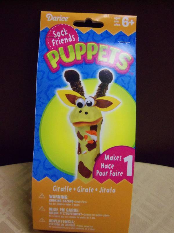 Giraffe Puppet Kit