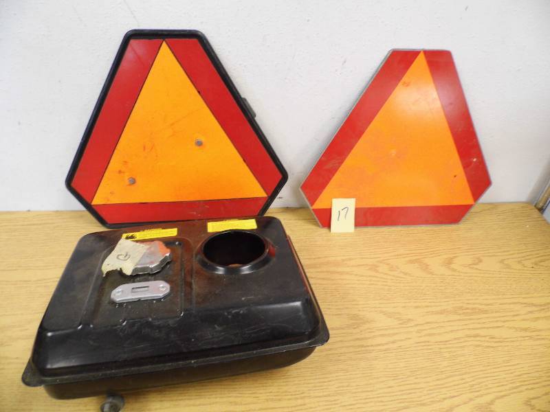 Gas Tank - Reflector Signs
