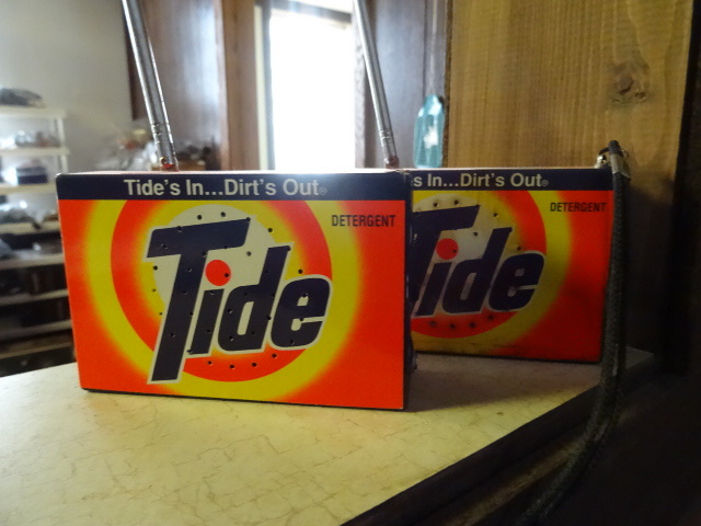 lot 107 image: Tide AMFM Radio