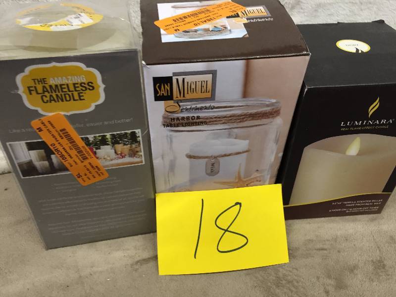 Lot of flameless Candles