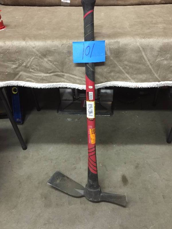 Husky Pick Mattock