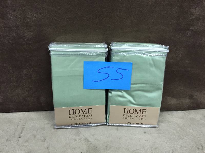 Lot of 2 Ruffled Shams