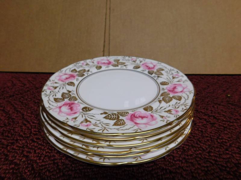 lot 6 image: Foley Bone China Made in England