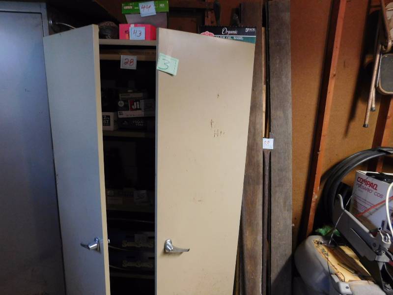 lot 3 image: Large metal cabinet two doors no contents are included