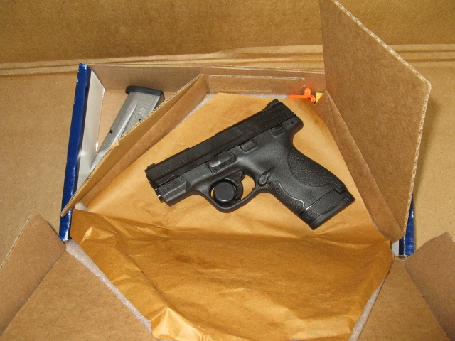 Smith-Wesson MP Shiled 9mm Semi-auto pistol