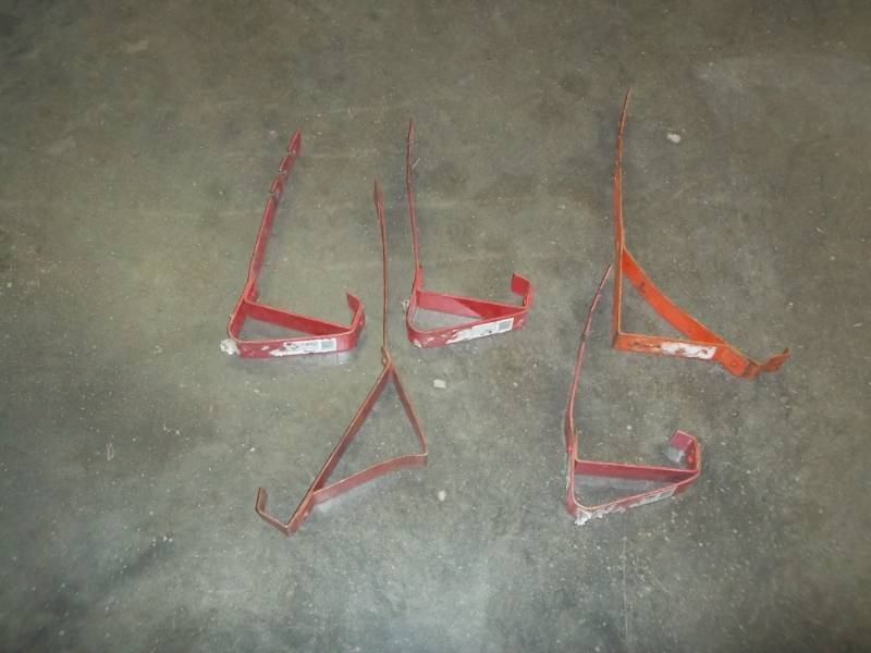 5 Roof Jacks