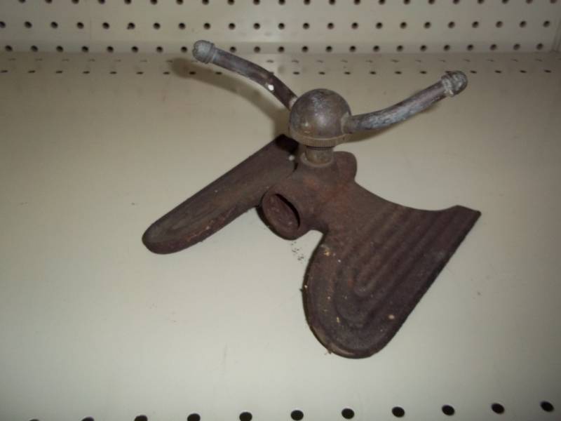 Vintage lawn sprinkler