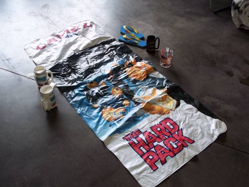 Lot of Camel logo cups, Inflatable Mattress, Flip Flops