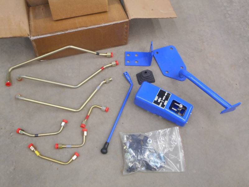 lot 47 image: Unused Tractor Loader Control Set ...