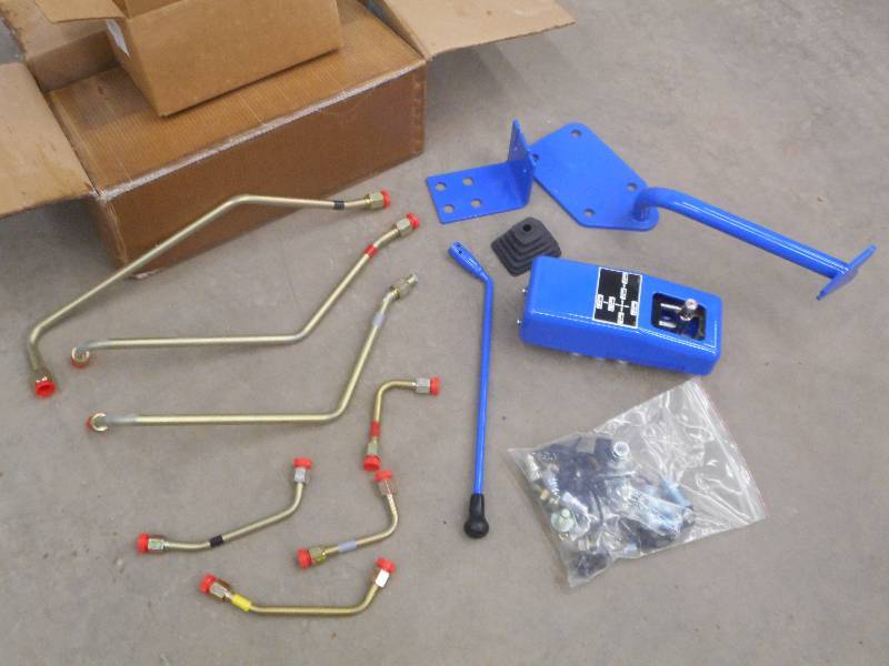 lot 50 image: Unused Tractor Loader Control Set ...
