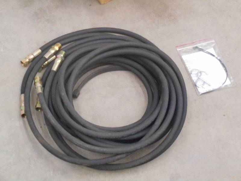 lot 51 image: Tractor Loader Hydraulic Hose Kit, ...