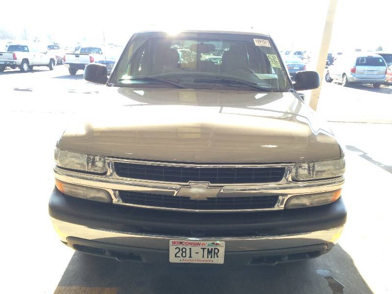 2003 Chevrolet Tahoe LS