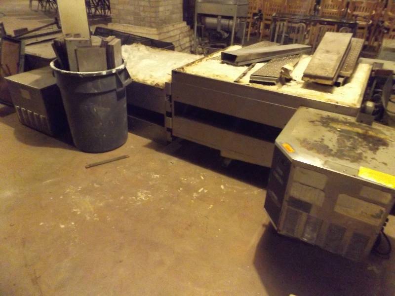Lincoln commercial pizza oven