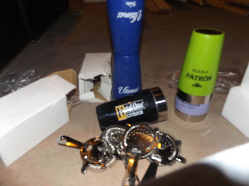 Bar Items