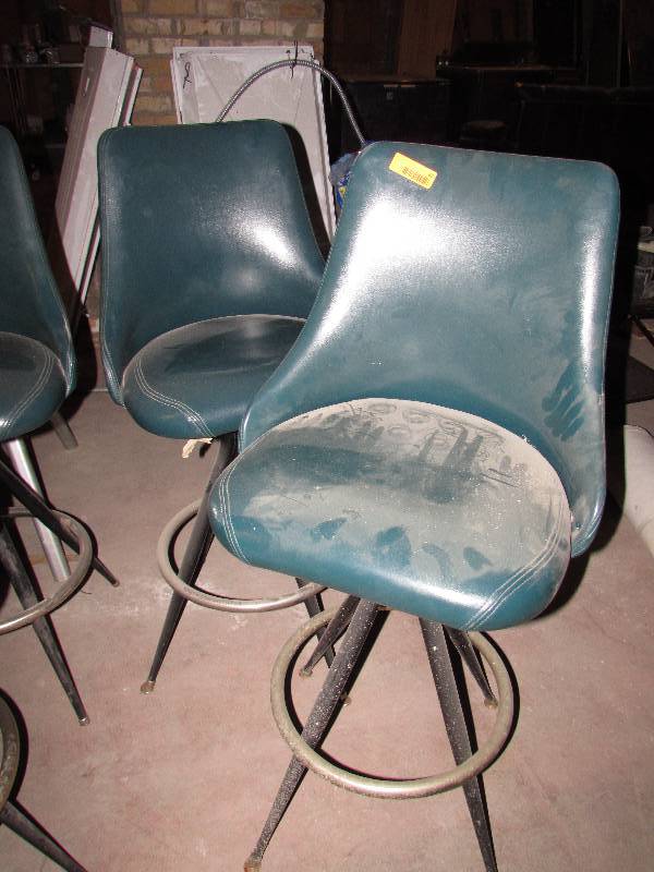 Set of 2 swivel vinyl upholstered wback bar stools (may have tears in vinyl)