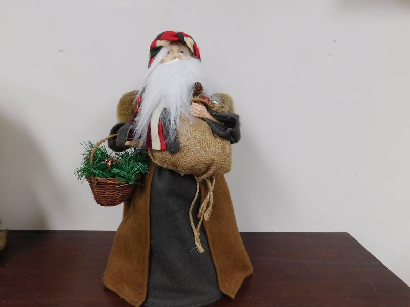 lot 18 image: Woodland Santa was used as a model for Christmas paintings