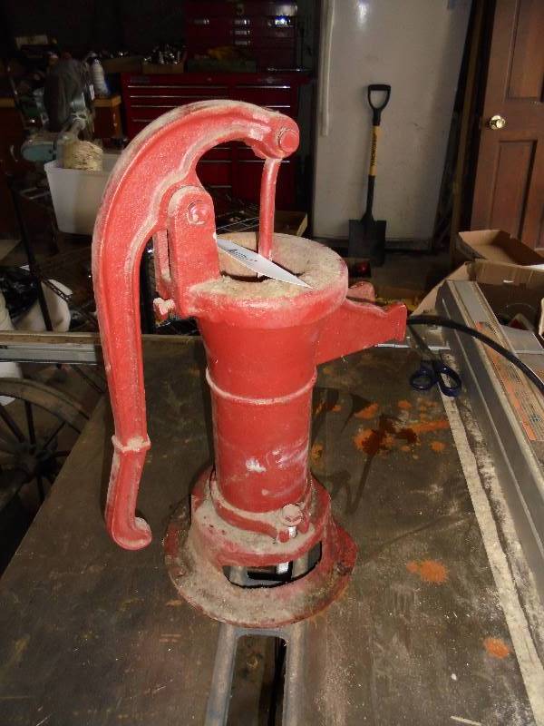 lot 72 image: Red Cistrin Pump Handle