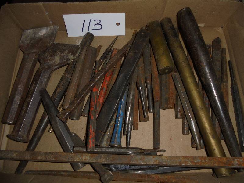 lot 113 image: Misc Punches, Chisels