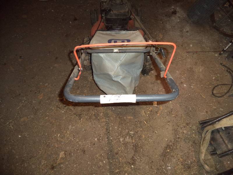 lot 136 image: Husqvarna Push Mower wBagger