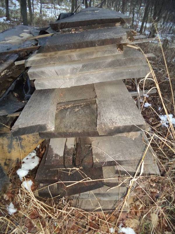 lot 219 image: Pile 4 - Black Ash Lumber