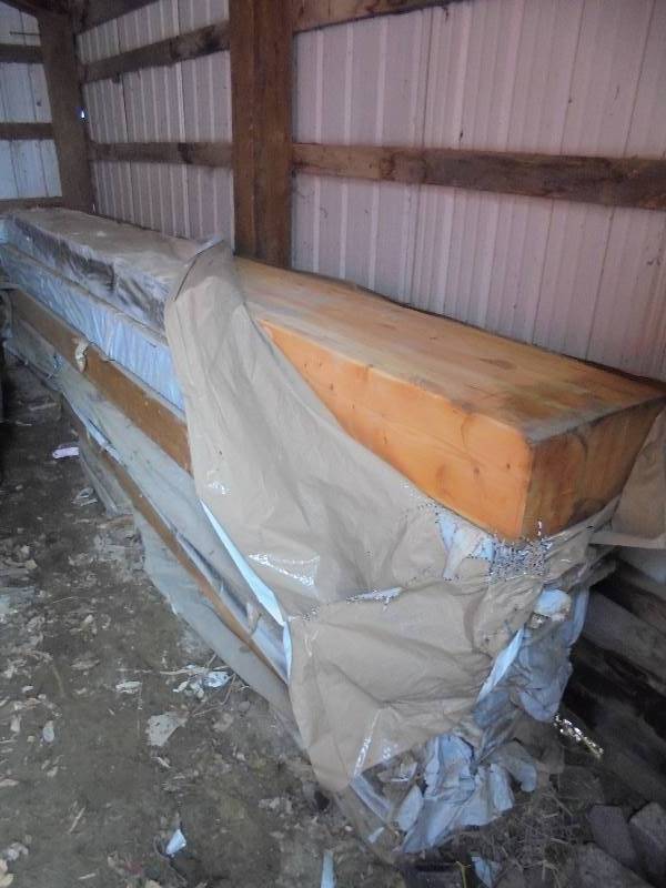lot 14 image: Laminated 12ft Beams - 5 Beams