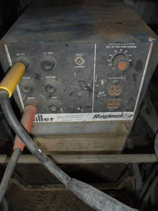 lot 21 image: Miller WelderGenerator