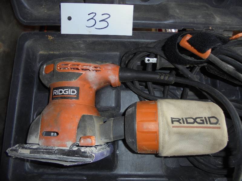 lot 33 image: RIGID Sander