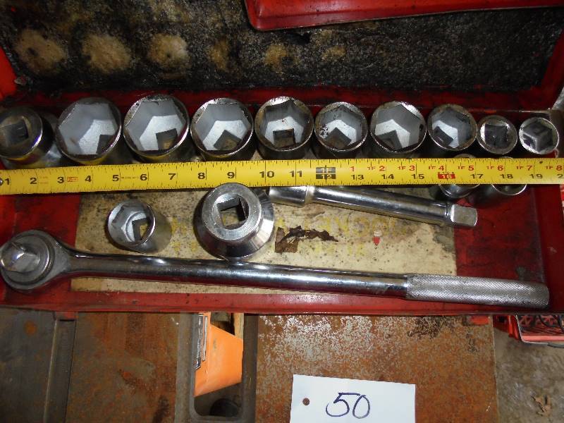 lot 50 image: Socket Set in Red Metal Box