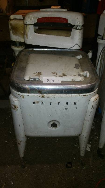 lot 201 image: Pair of Vintage Maytag WasherWringer Machines