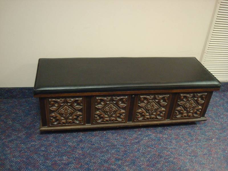 Vintage LANE Cedar Chest, Very Good Condition, Has No Key