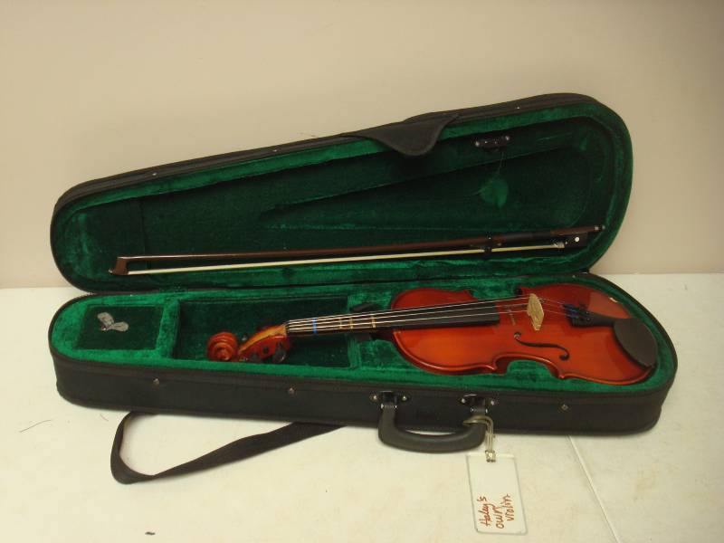 Anton Breton Violin With Case, Used, Works, May Need Tune Up, Was Some Cosmetic Wear, Has A Nick On Front Edge