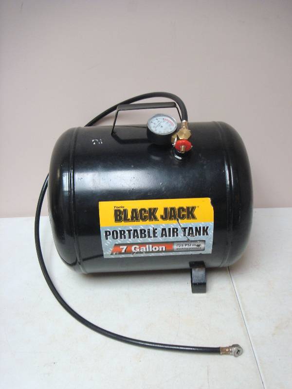 Portable Air Tank, Broke, Hose Has Leak, Gauge Dial Loose